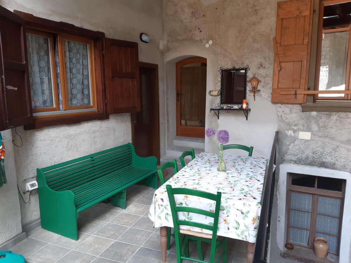 Ca' Berti Appartamento Con Terrazza Ville Del Monte Tenno Exterior photo
